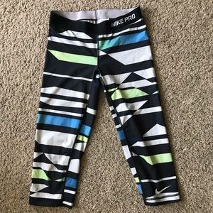 Nike cropped leggings